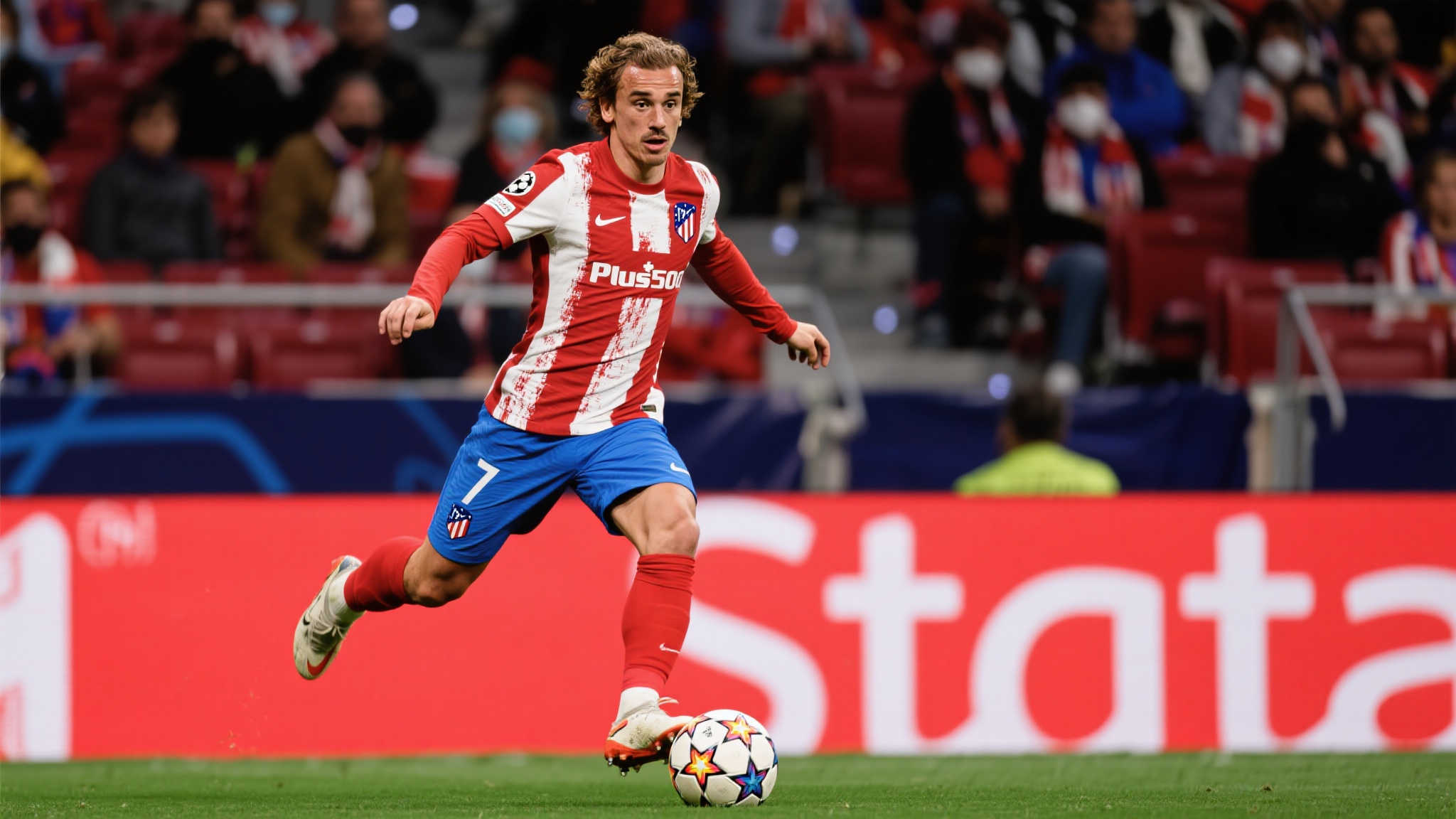 作为马德里竞技阵中的闪耀明星之一，安托万·格列兹曼